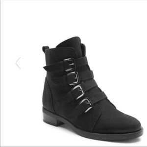 Blondo Elana Buckle Black Suede Ankle Boots sz6